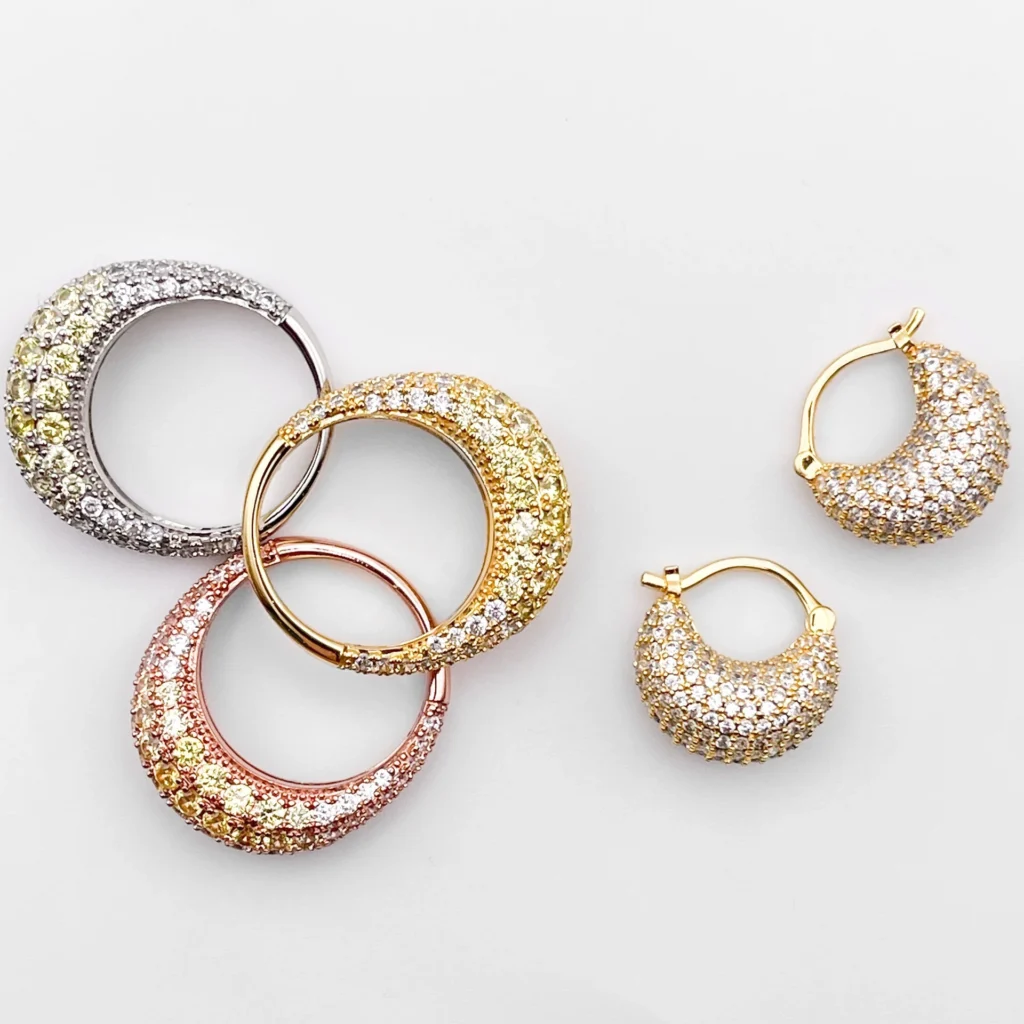 Bonheur Celine Huggy Hoops xiceditorial