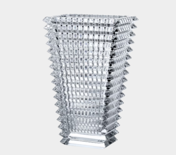 Baccarat Eye Vase Rectangular xic editorial