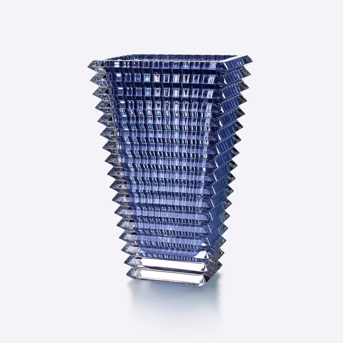 Baccarat Eye Vase Rectangular xic editorial