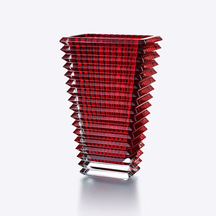 Baccarat Eye Vase Rectangular xic editorial