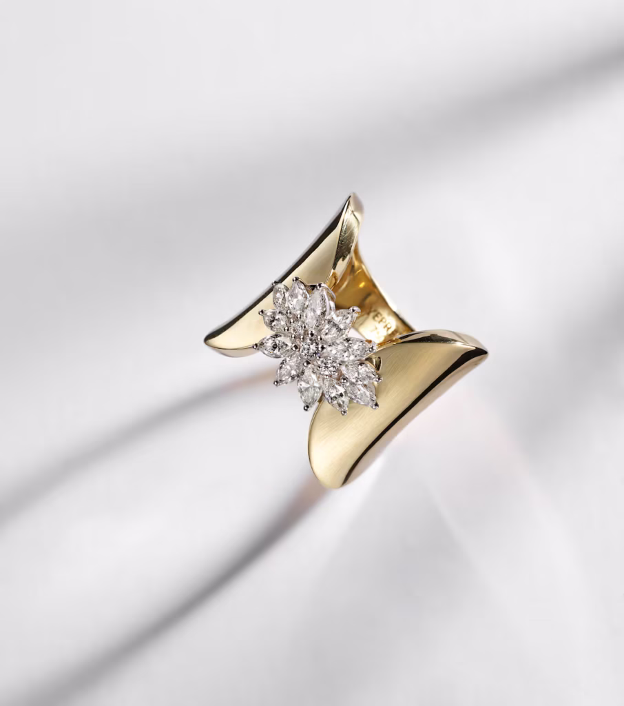 Yeprem Golden Strada 18kt Gold Ring with Diamonds - xiceditorial - xic editorial