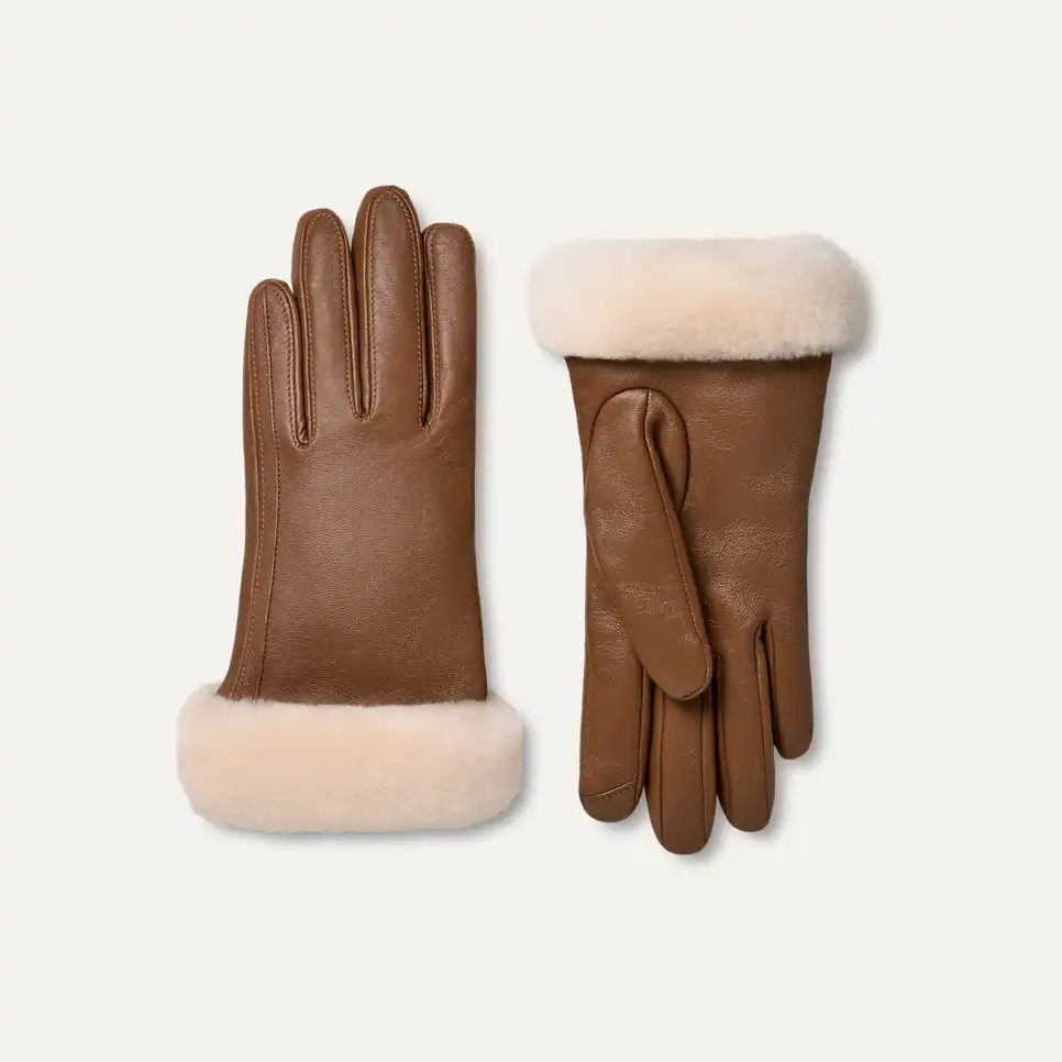UGG Women’s Sheepskin Cuff Glove Chestnut - xiceditorial - xic editorial