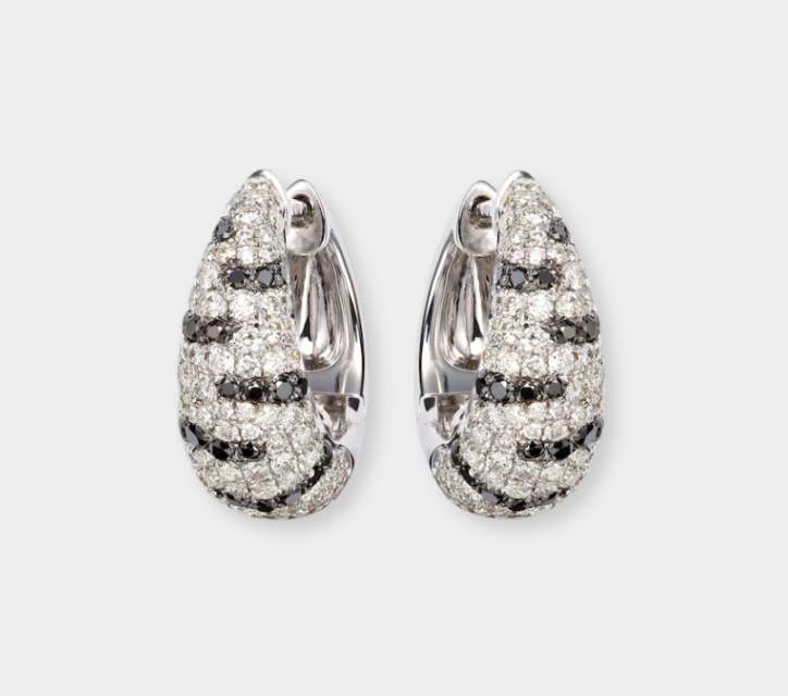 Yvonne Léon Zèbre 18kt white gold hoop earrings with diamonds xiceditorial