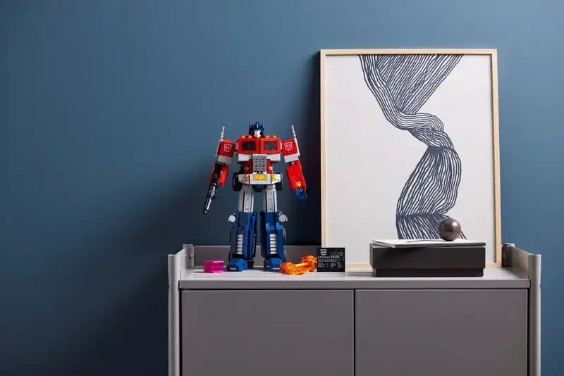 LEGO Icons Optimus Prime 10302 2-in-1 Transformers Model