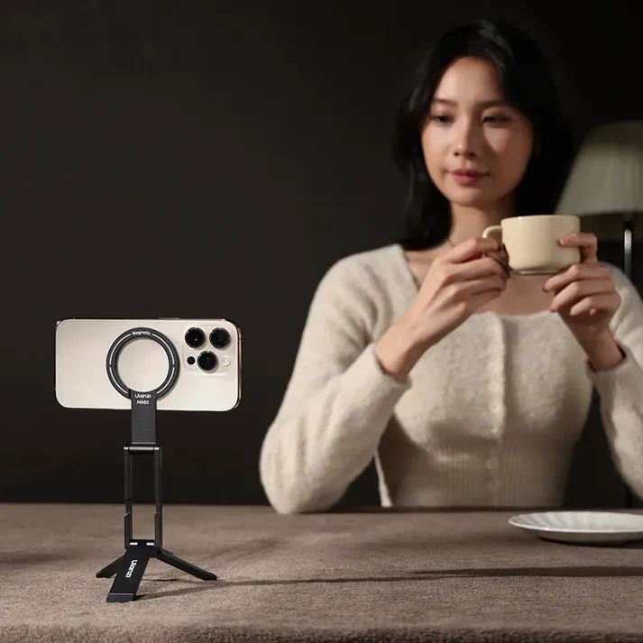 MA60 Magnetic Foldable Tripod-d