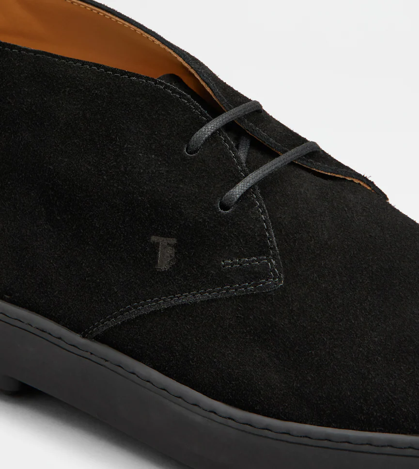Tod’s Winter Gommino Desert Boots in Suede xiceditorial