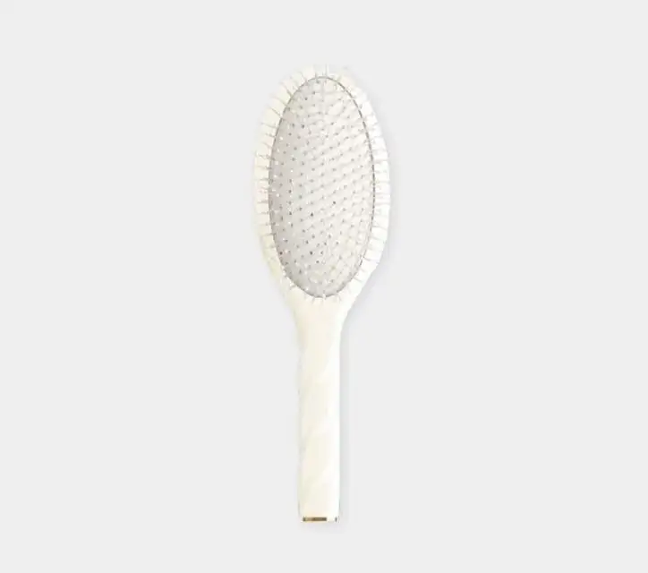 La Bonne Brosse N.04 The Miracle Detangling Scalp Brush xiceditorial