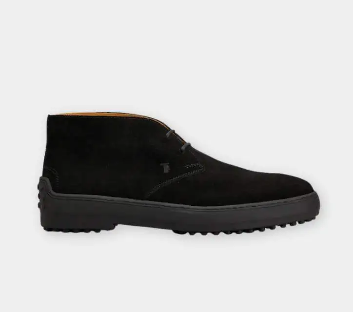 Tod’s Winter Gommino Desert Boots in Suede xiceditorial